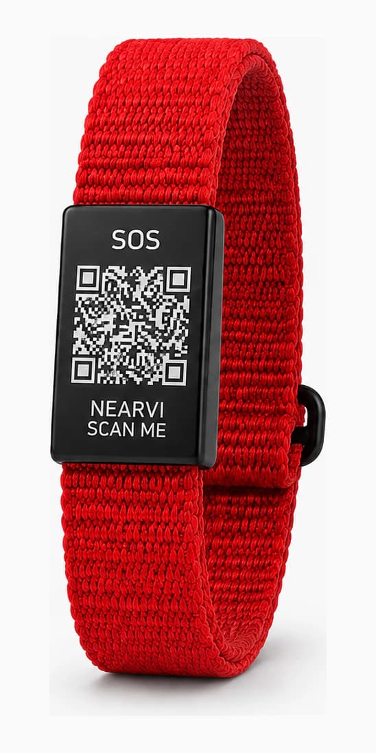 Rødt Nearvi QR-armbånd